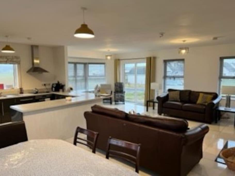Beach House Donegal Town Bagian luar foto