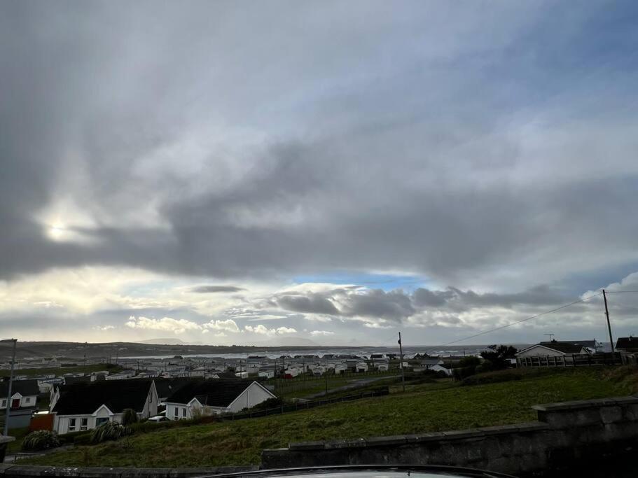 Beach House Donegal Town Bagian luar foto