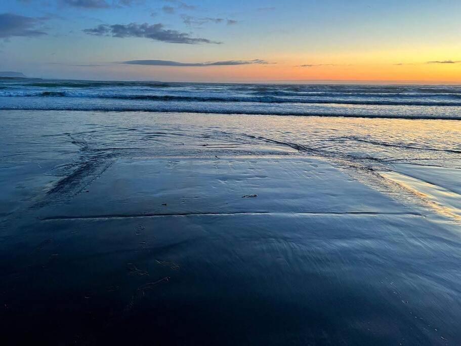 Beach House Donegal Town Bagian luar foto
